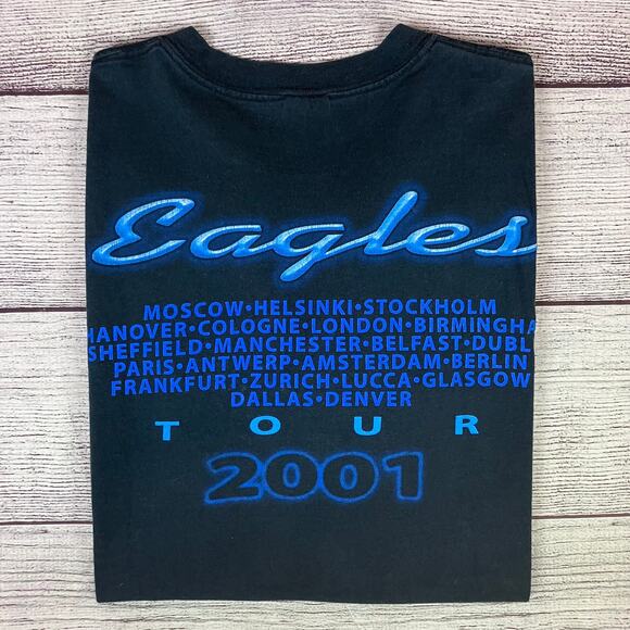 Vintage 2001 The Eagles "Hotel California" Tour T-shirt - Picture 2 of 7